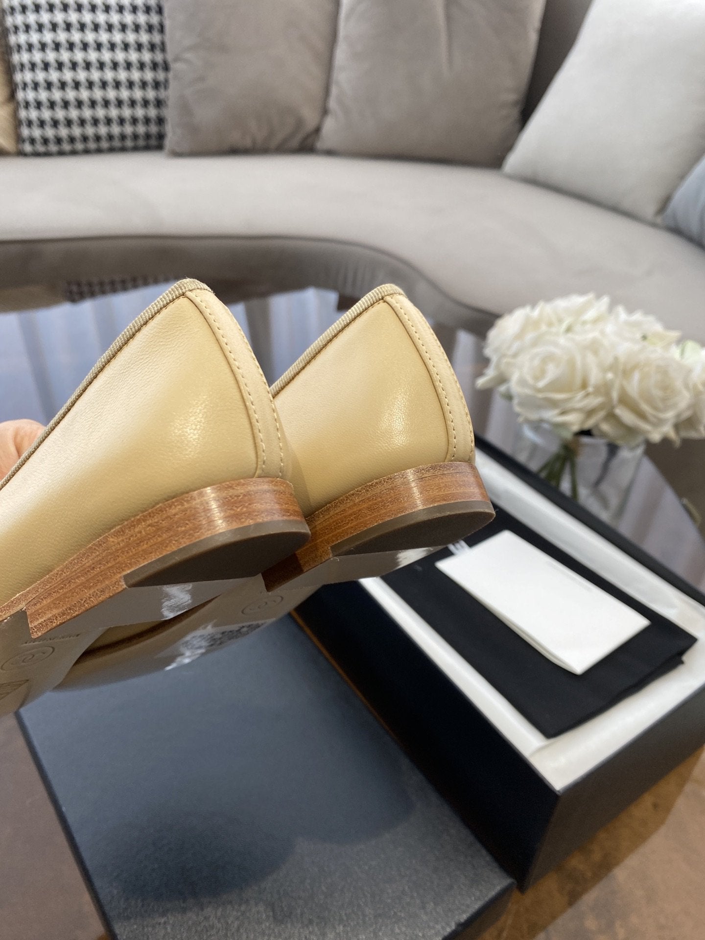 CHANEL BALLET FLATS BEIGE SILVER LAMBSKIN CANVAS