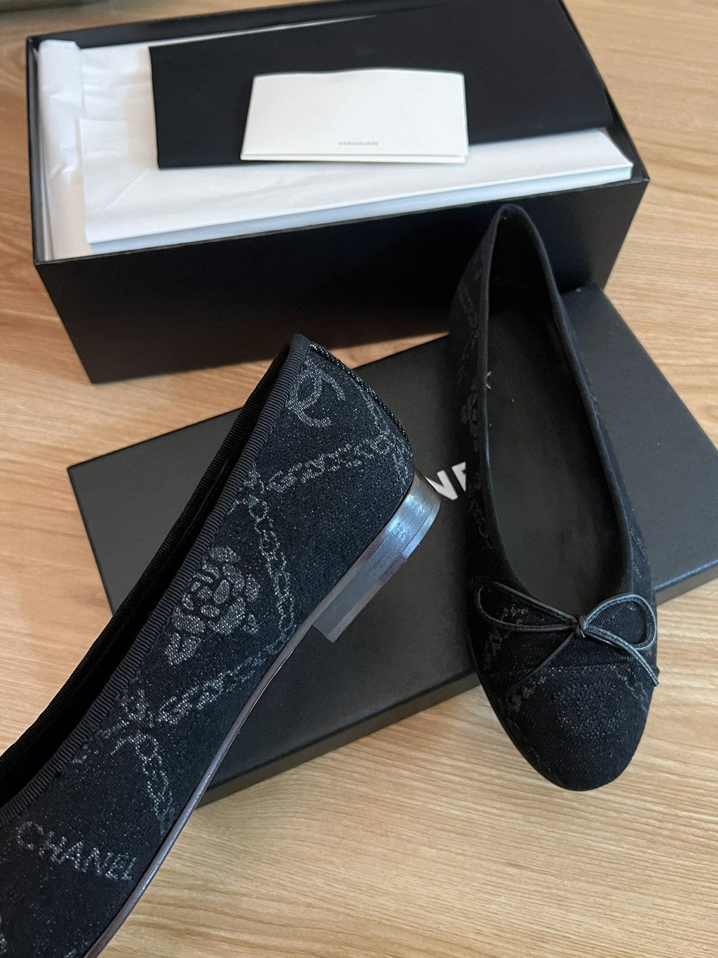 CHANEL ballet flats black denim