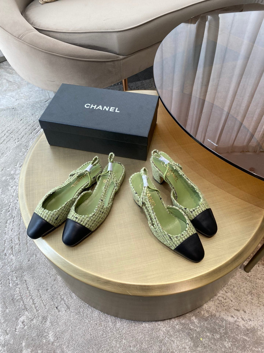 CHANEL SLINGBACKS IN LIGHT GREEN FABRIC AND BLACK CALFSKIN