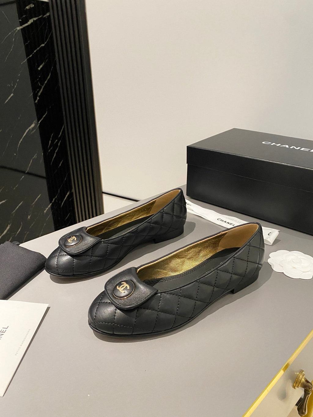 CHANEL BALLET FLAT BLACK LAMBSKIN
