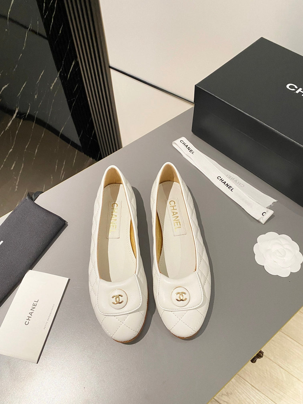 CHANEL BALLET FLAT WHITE LAMBSKIN