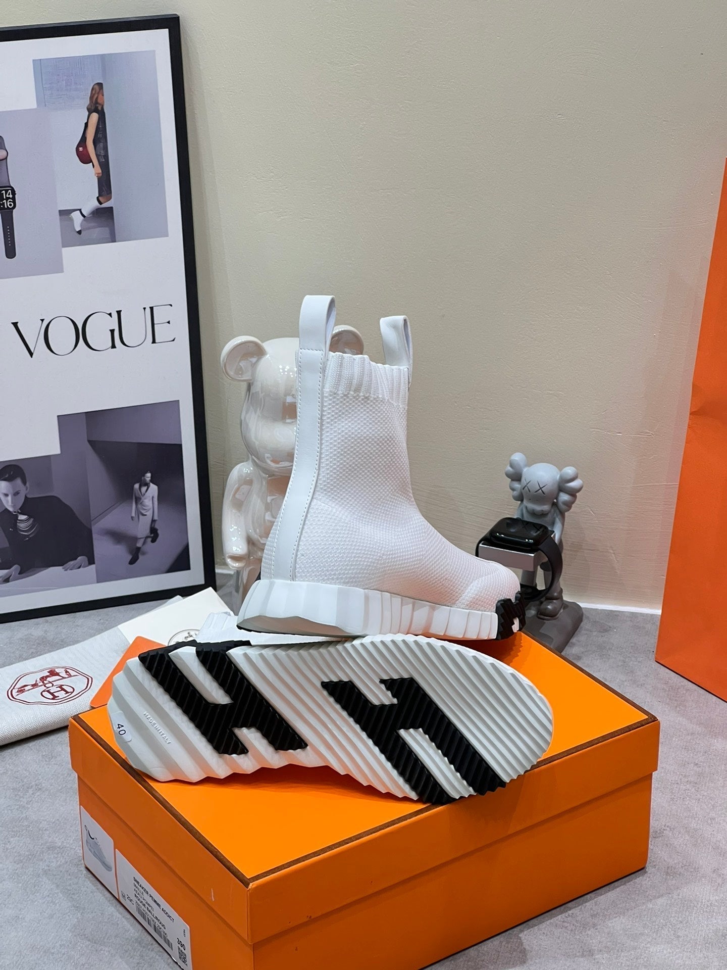 HERMES H FUN CLASSIC SNEAKER STYLISH WHITE FABRIC