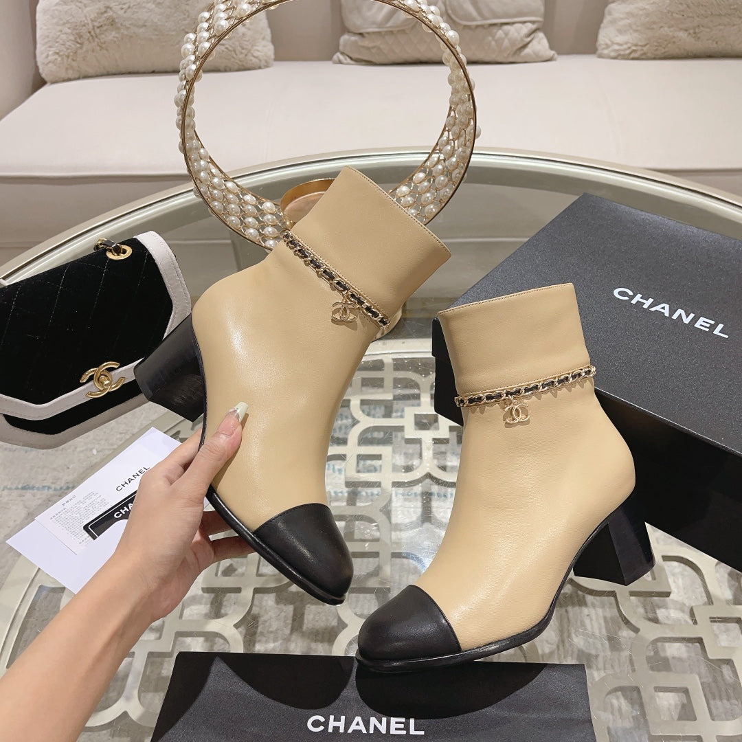 CHANEL MID-HEEL ANKLE BOOTS IN TORTILLA BROWN SMOOTH CALFSKIN