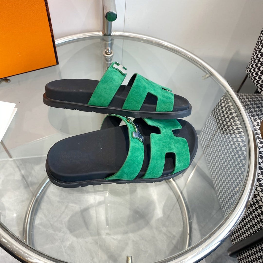 HERMES Chypre Sandal Green Suede