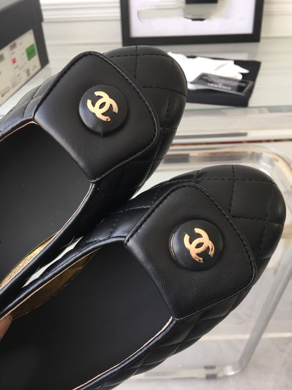 CHANEL ballet flat black quilted gold  lock