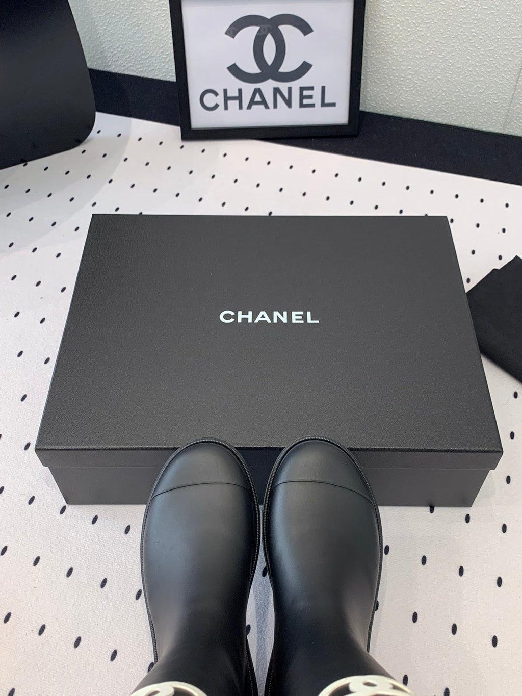 CHANEL rainboot  black coler