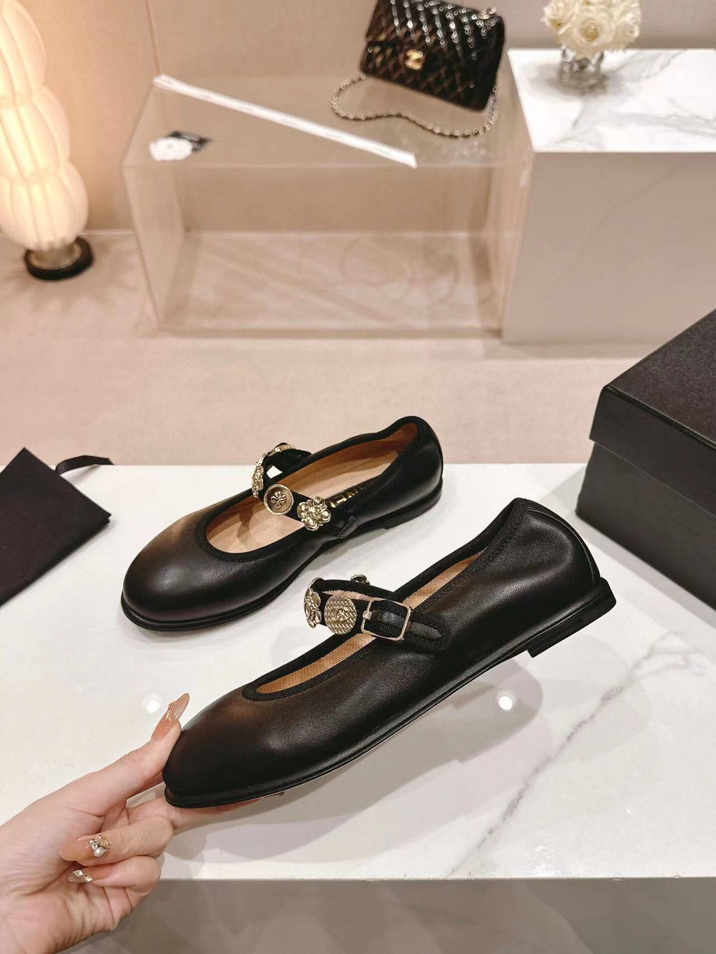 CHANEL MARY JANE BLACK LAMBSKIN 24