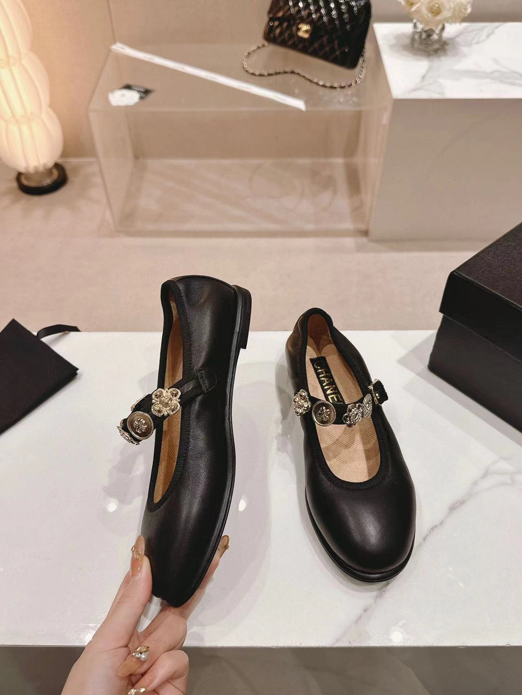 CHANEL MARY JANE BLACK LAMBSKIN 24