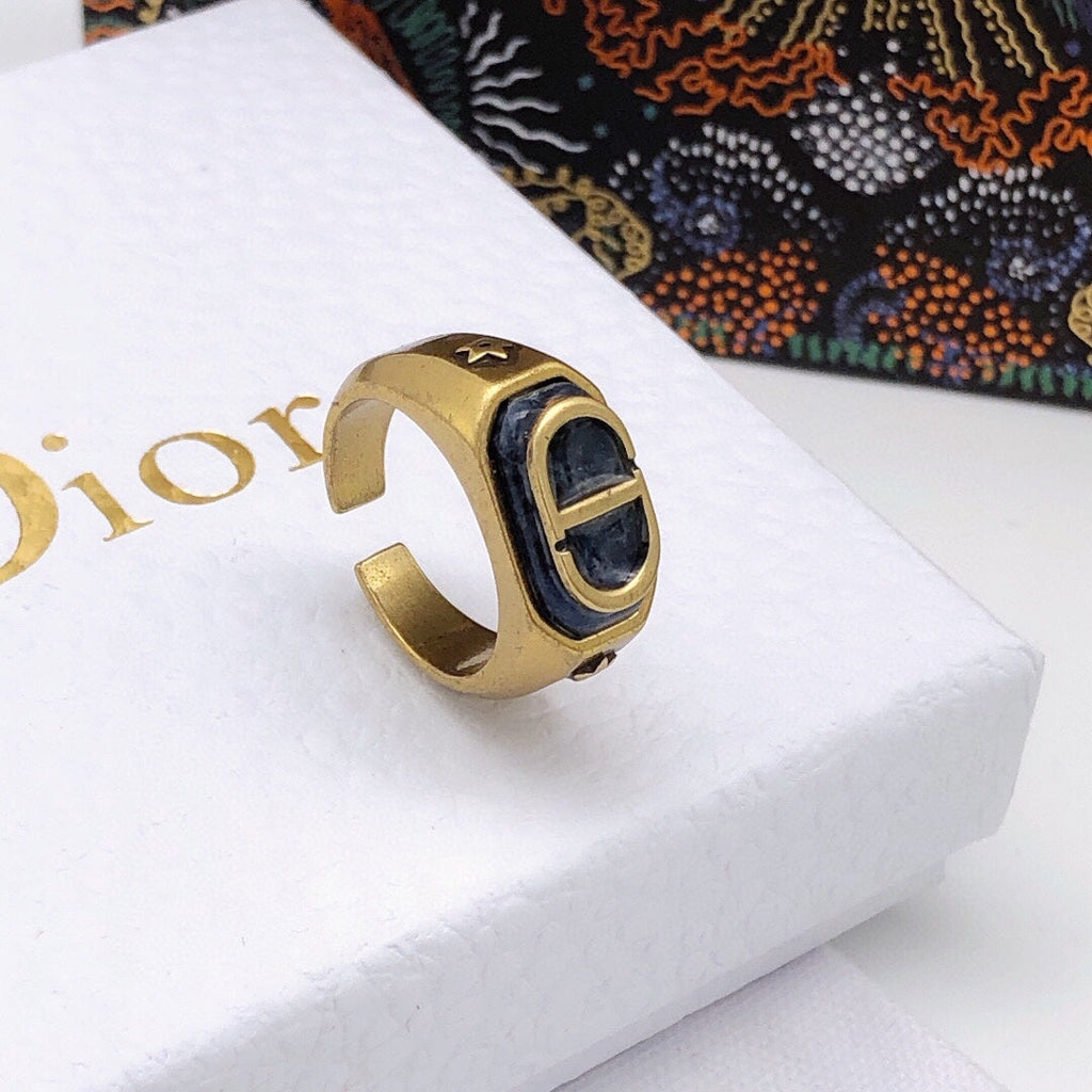 18K Dior Vintage Ring