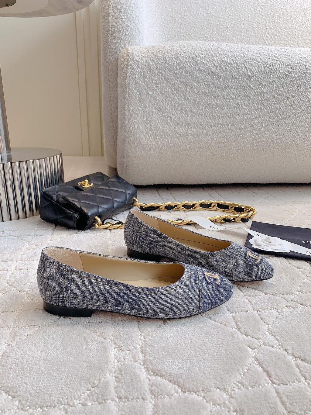 CHANEL BALLET FLATS IN PIGEON BLUE DENIM