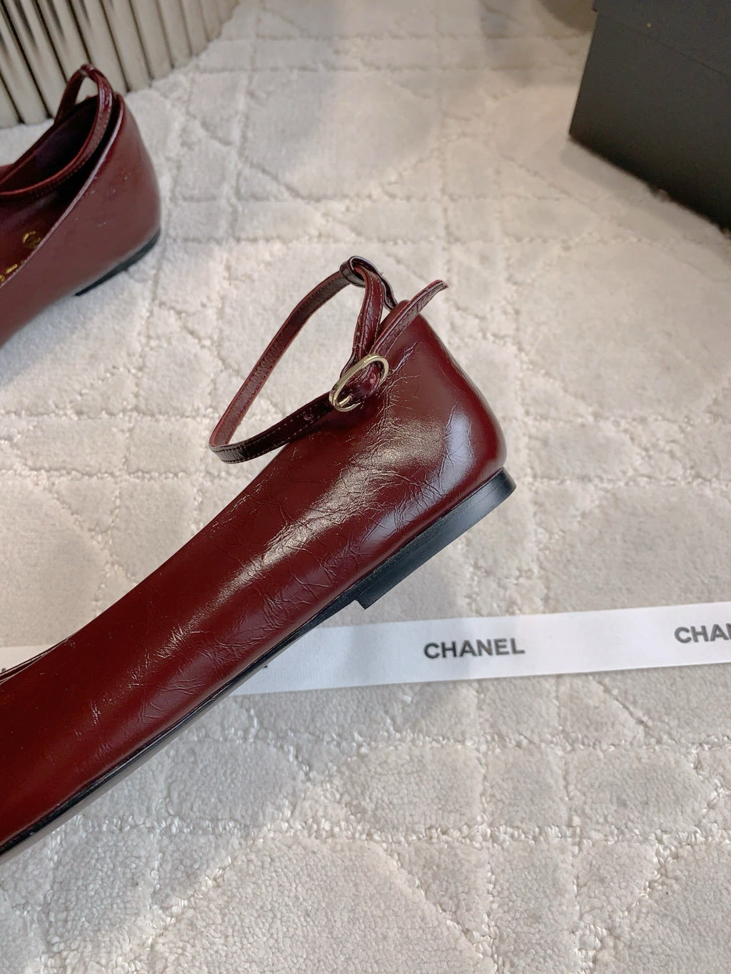 CHANEL 25S CAMELLIA SQUARE TOE FLATS IN ROSSO ANCORA CALFSKIN GOLD HARDWARE