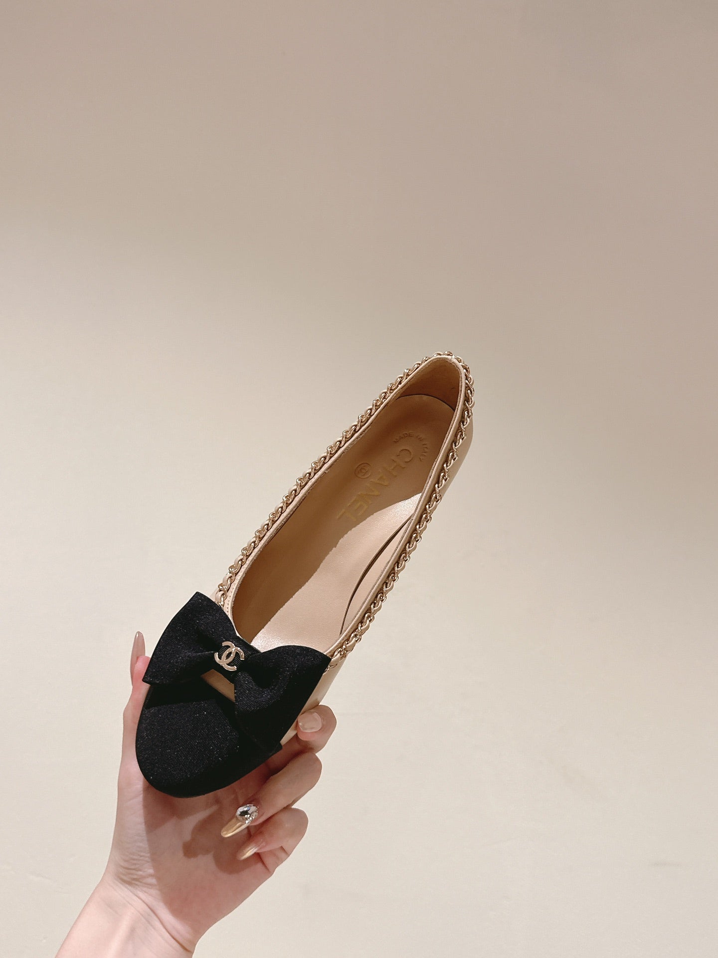 CHANEL HIGH HEELS BEIGE CREAM CALFSKIN AND FABRIC