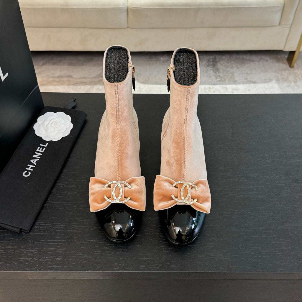 CHANEL SHORT BOOTS IN PEACH PINK VELVET AND BLACK LAMBSKIN
