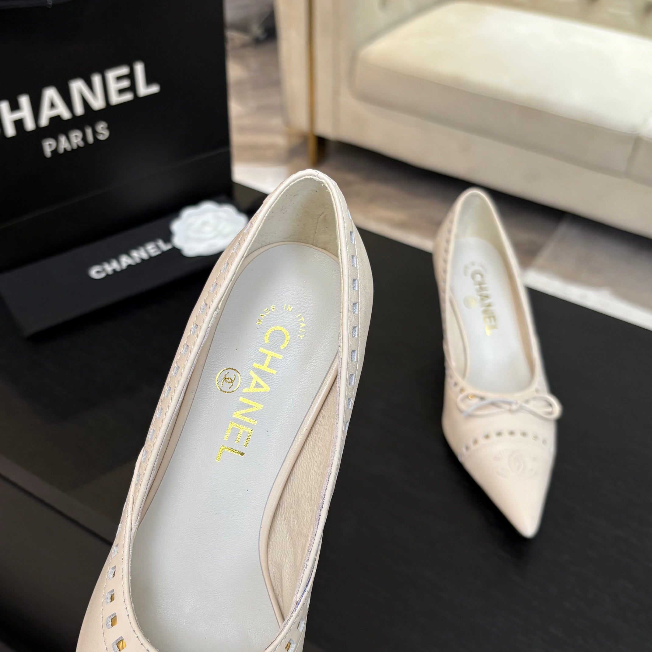 CHANEL HIGH HEEL PUMP 65 MM IN WHITE CREAM LAMBSKIN