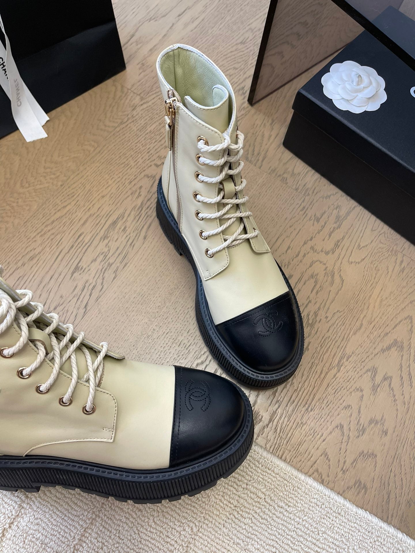 CHANEL ANKLE BOOTS IN PEARL GRAY MIX BLACK CALFSKIN