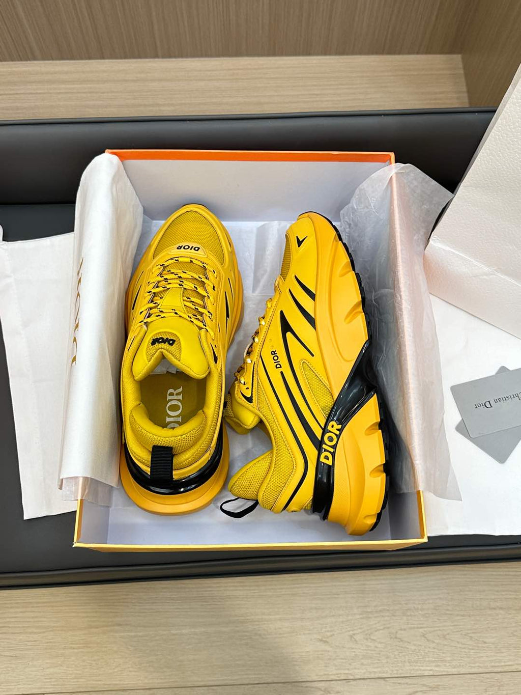 DIOR B44 BLADE SNEAKER CLASSIC YELLOW TECHNICAL MESH AND TECHNICAL FABRIC