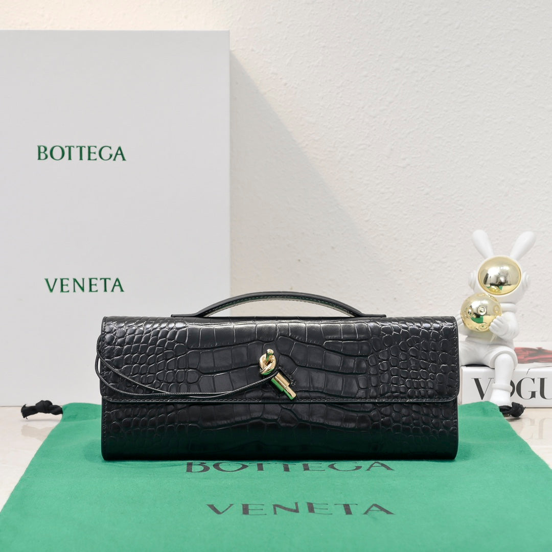 BOTTEGA VENETA Long Clutch Andiamo 31 Black Crocodile Calfskin Ghw