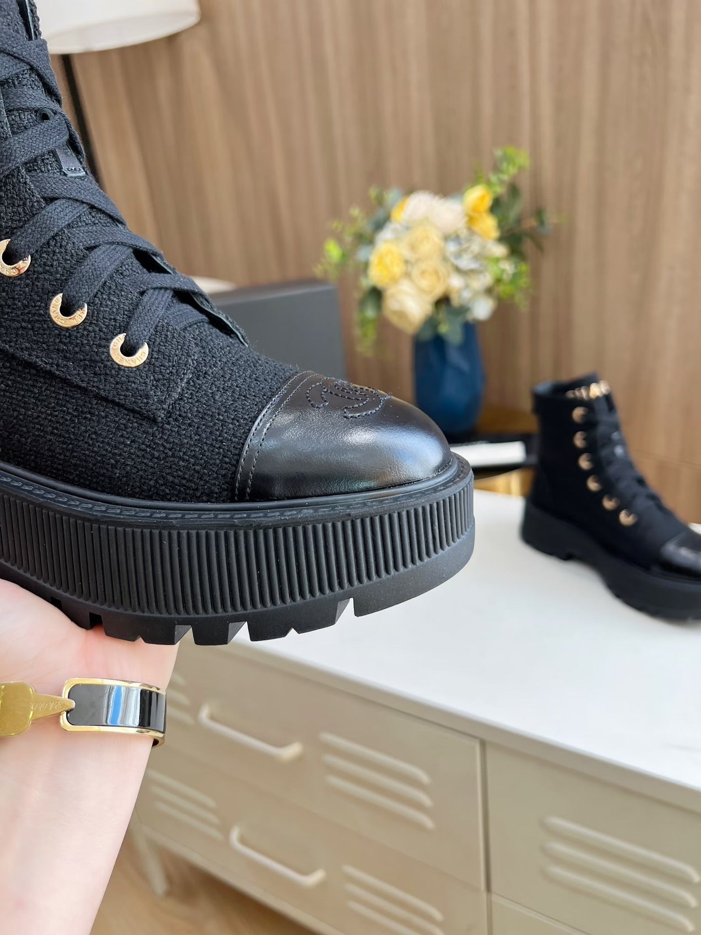 CHANEL SHORT BOOTS IN BLACK TWEED AND CALFSKIN