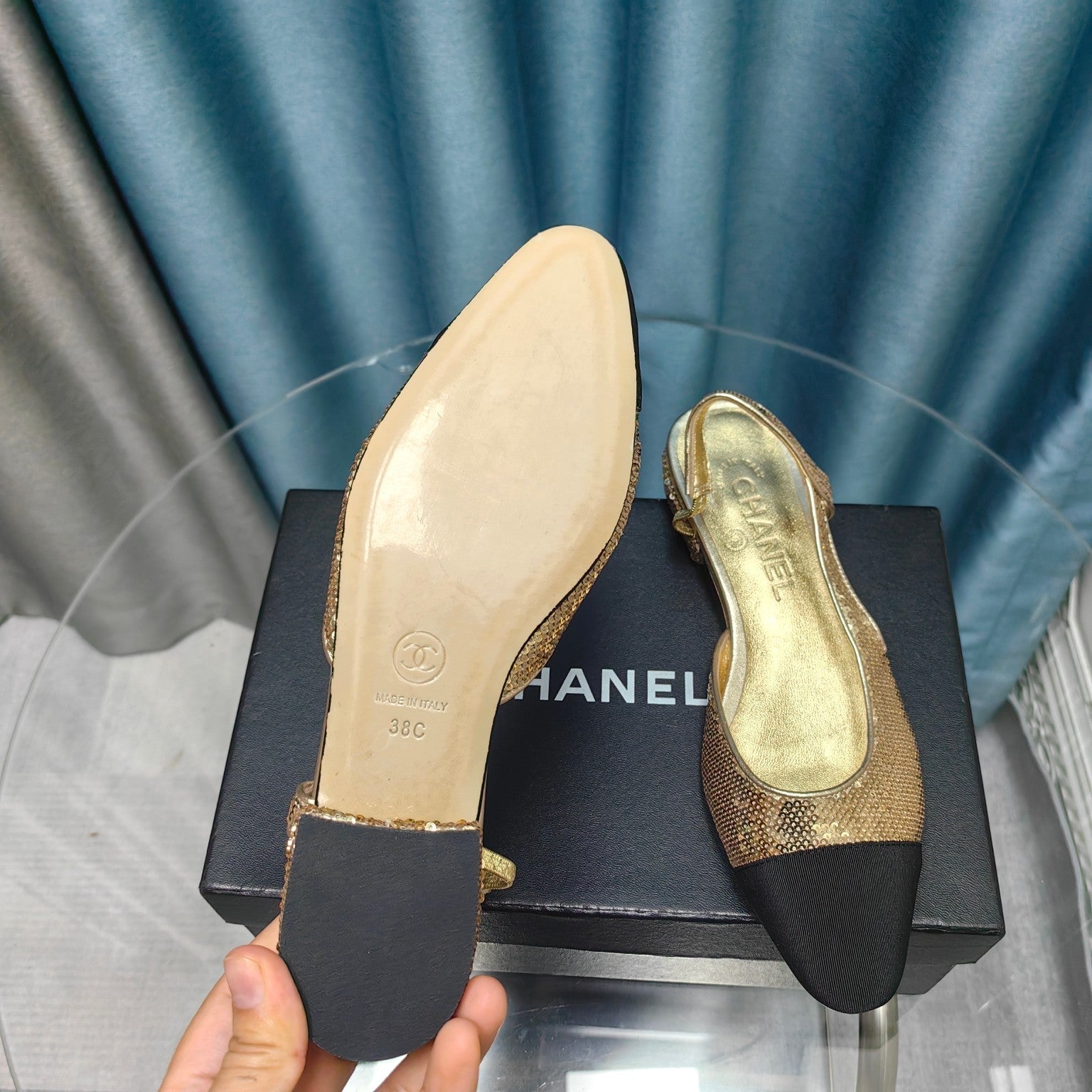 CHANEL SLINGBACKS IN GLITTER GOLDEN LAMBSKIN