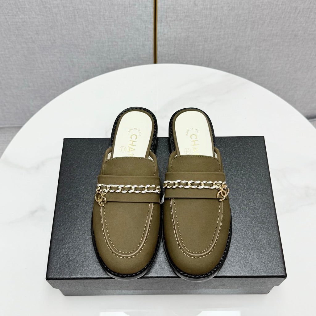CHANEL FLAT MULE 25S IN OLIVE BROWN CALFSKIN STYLE 3
