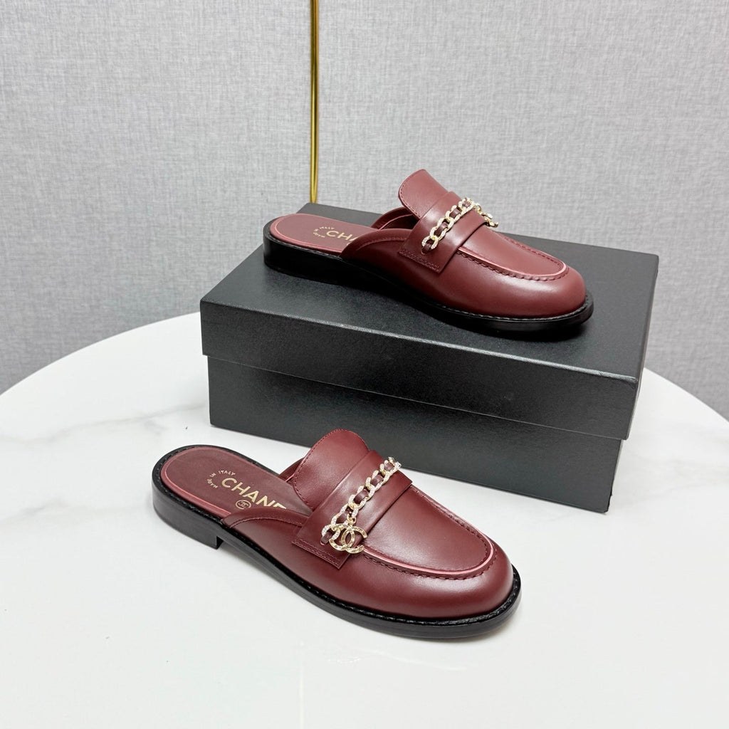 CHANEL FLAT MULE 25S IN DARK RED CALFSKIN STYLE 1