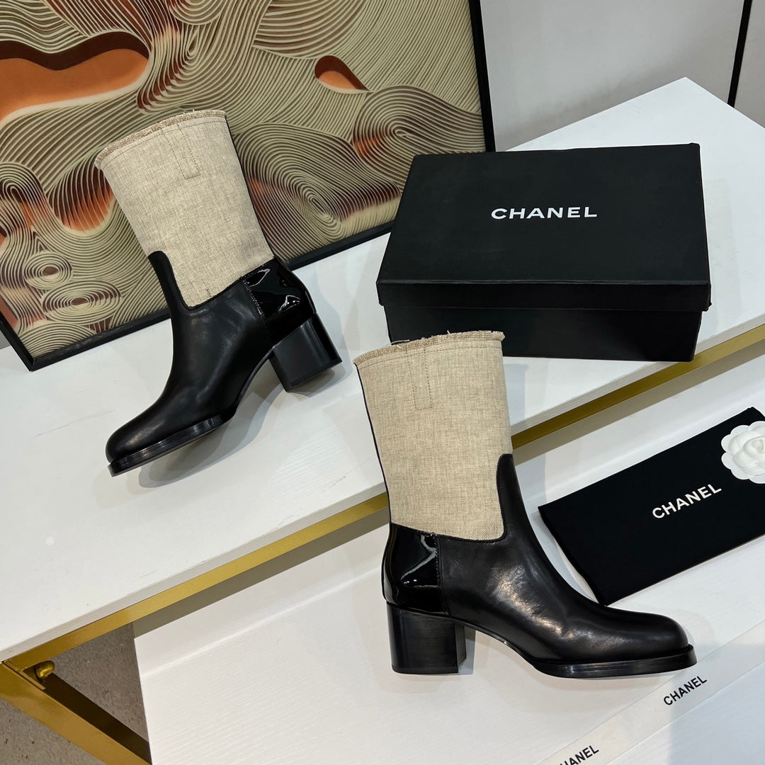 CHANEL HIGH BOOTS 5.5 CM IN BLACK LAMBSKIN AND BEIGE FABRIC