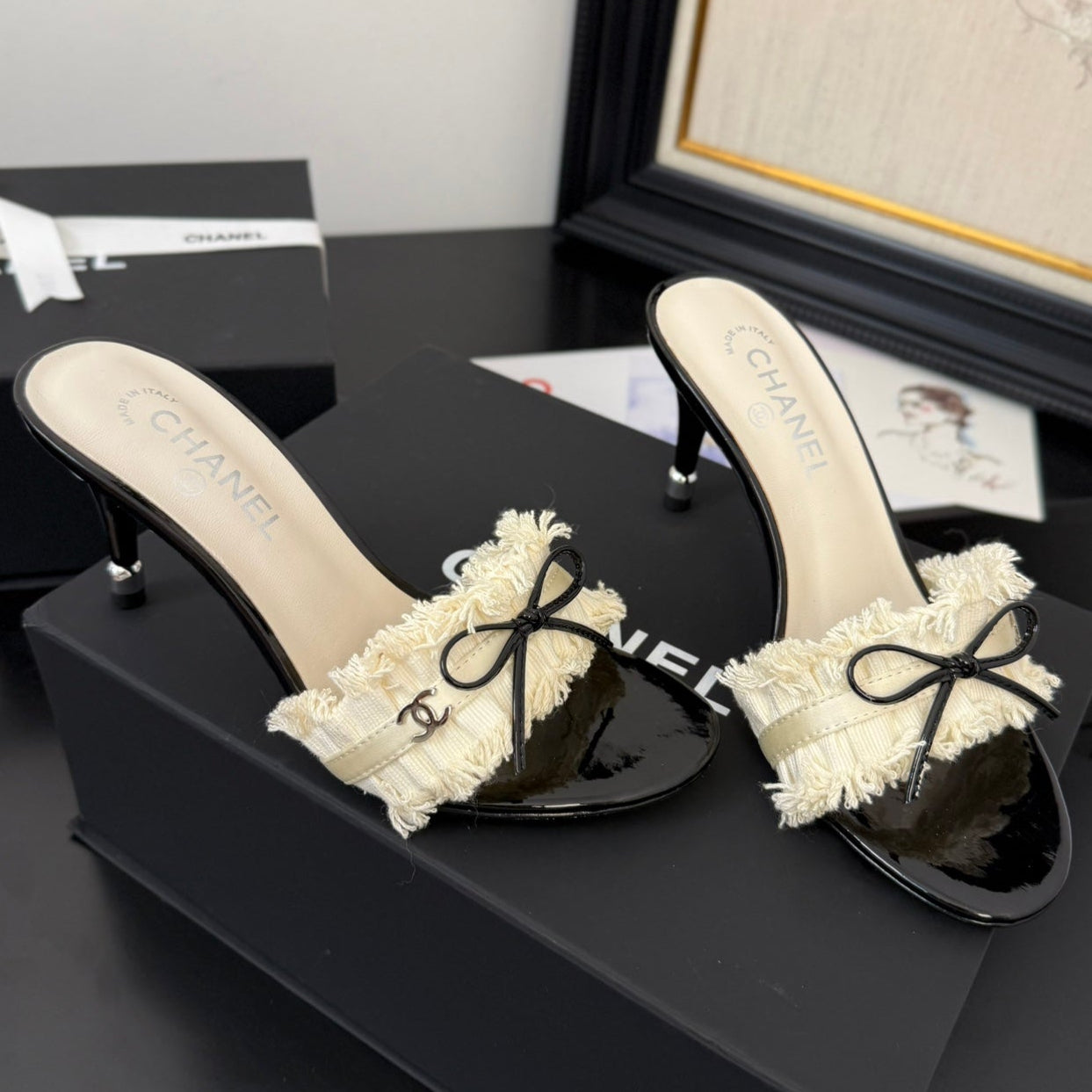 CHANEL WHITE GROSGRAIN CANVAS BOW MULE SANDALS 90 MM