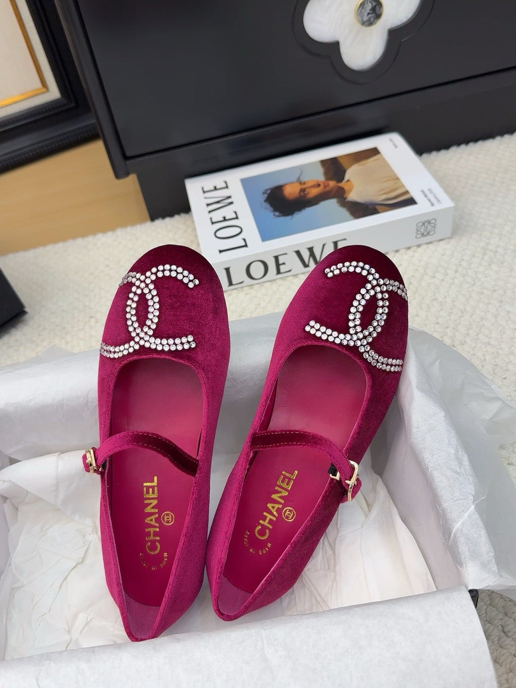 CHANEL MARY JANE SHOES IN JAM PURPLE VELVET WITH CRYSTALS LOGO