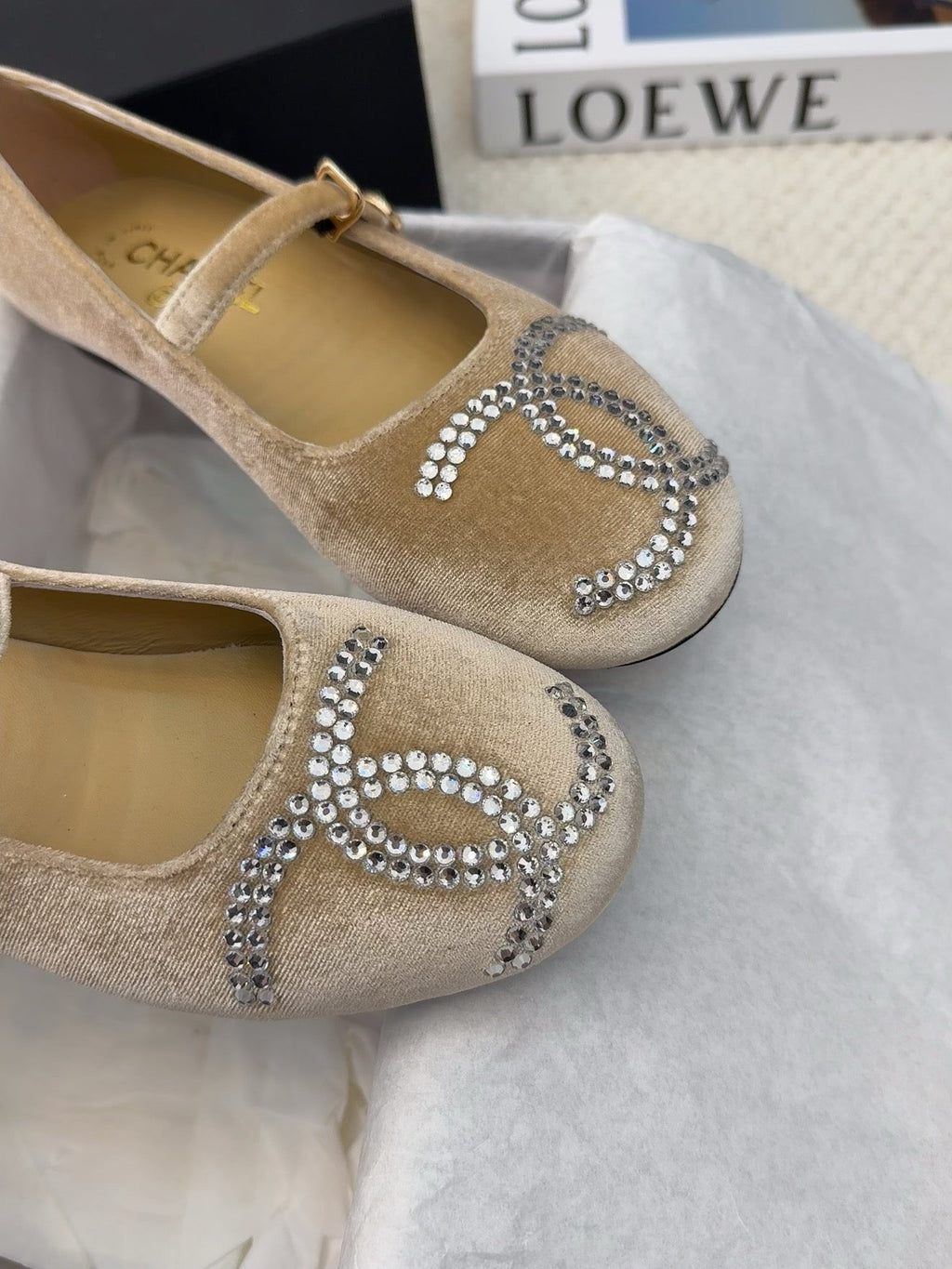 CHANEL MARY JANE SHOES IN SAND BROWN VELVET WITH CRYSTALS LOGO