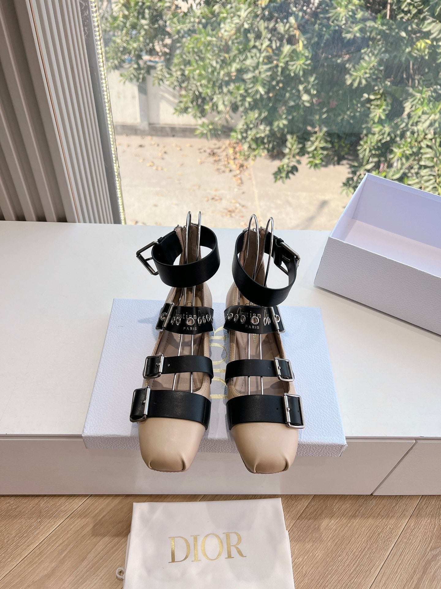 DIOR PUNK BALLET FLAT IN BLACK MIX CAMEL BEIGE CALFSKIN