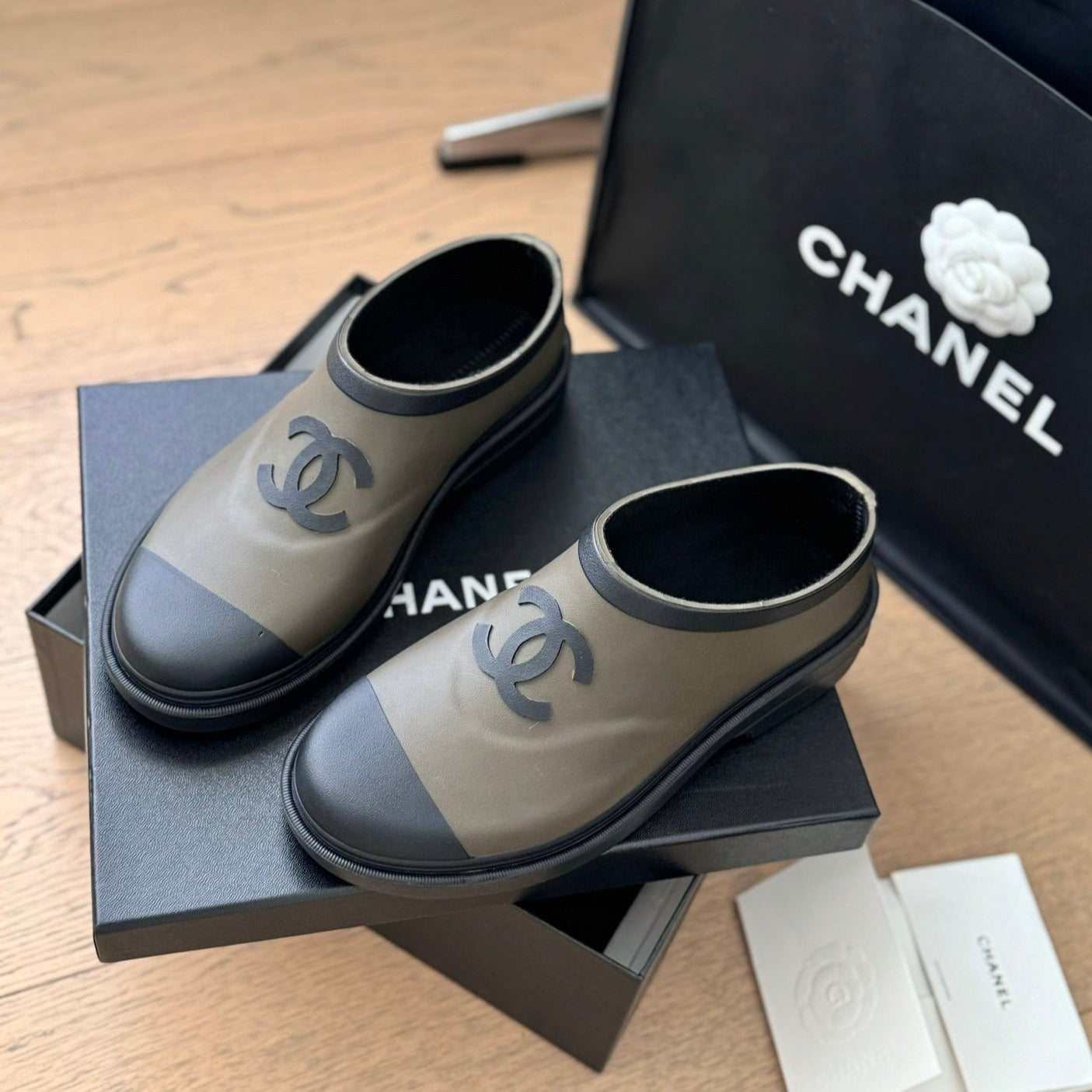 CHANEL SHORT BOOTS IN MOCHA BROWN MIX BLACK RUBBER