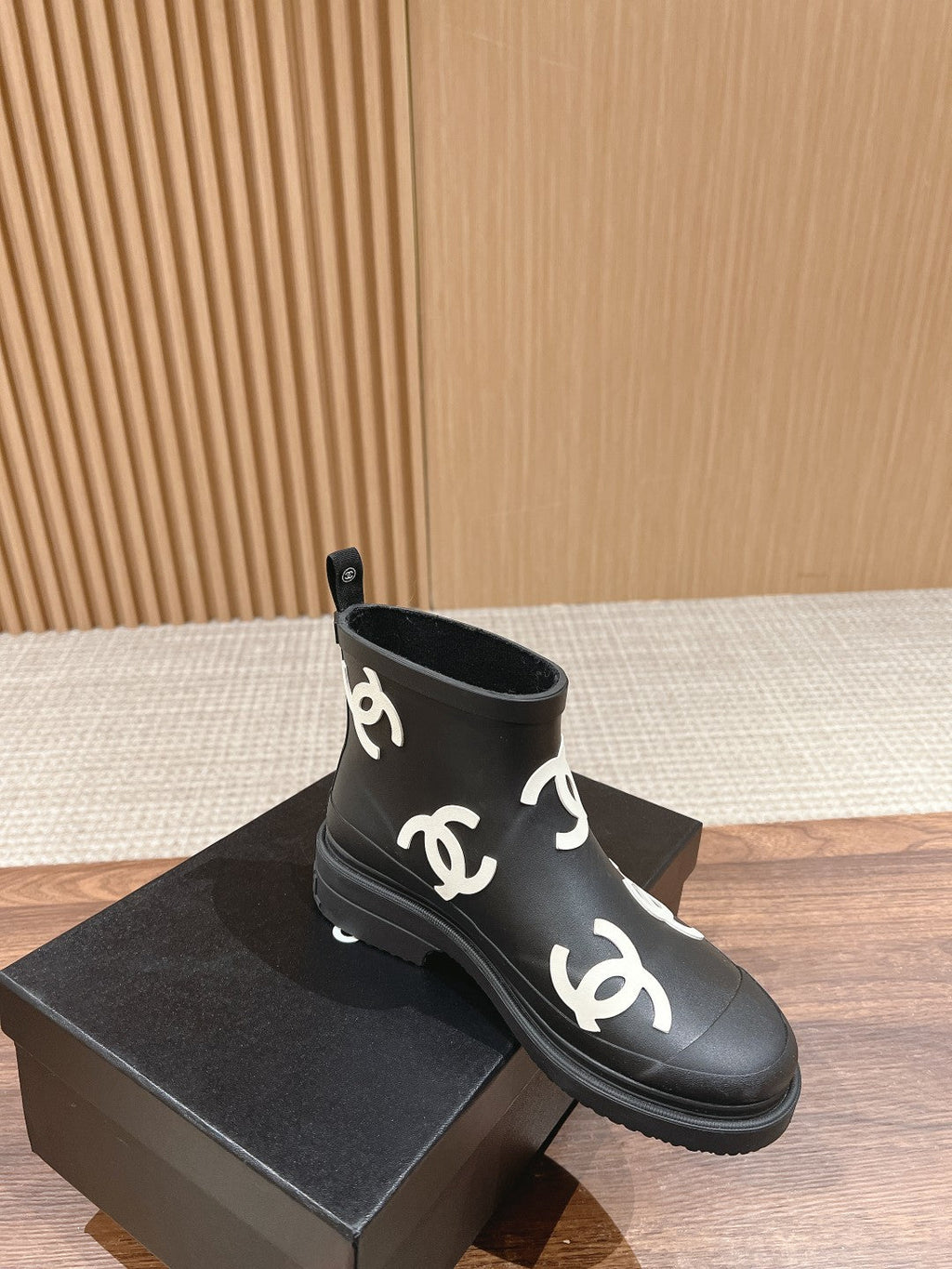 CHANEL RAIN BOOTS BLACK TPU WITH WHITE LOGO