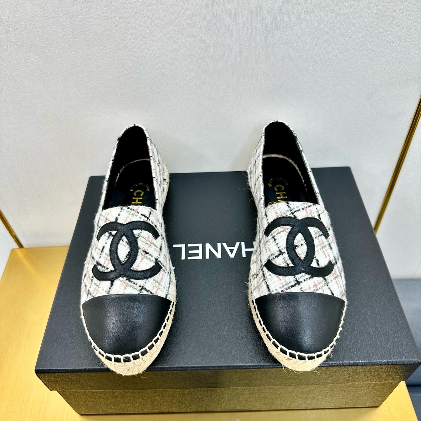 CHANEL ESPADRILLES PLATFORM 25S MIX COLOR TWEED AND BLACK LAMBSKIN