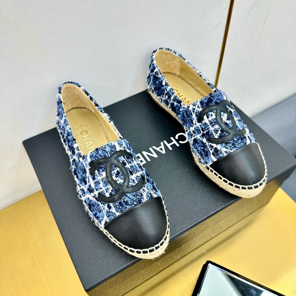 CHANEL ESPADRILLES PLATFORM 25S IN BLUE TWEED MIX BLACK CALFSKIN