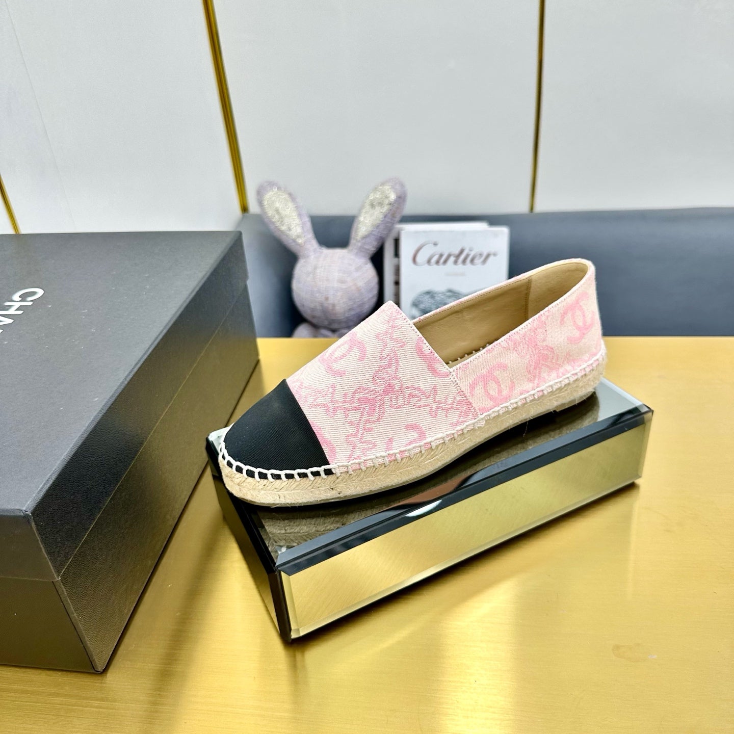 CHANEL ESPADRILLES PLATFORM IN LIGHT PINK MIX BLACK FABRIC