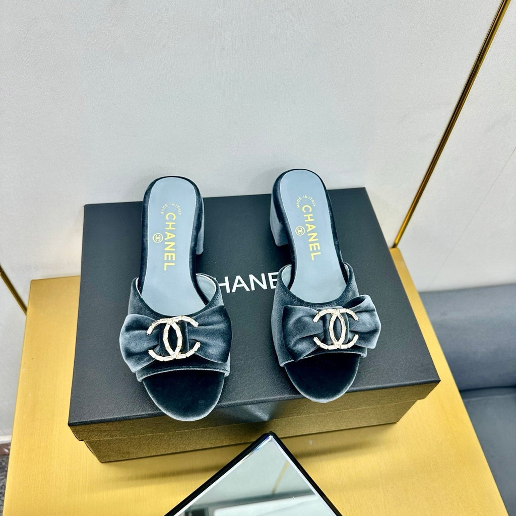 CHANEL BOWKNOT RHINESTONES MID HEEL MULE IN STONE BLUE VELVET