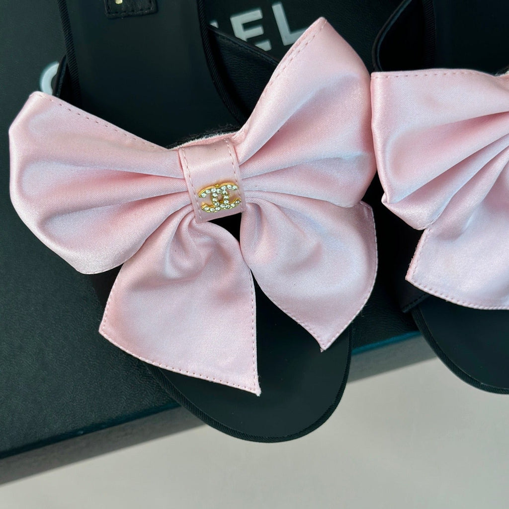 CHANEL Double  Big Bow High Heels Sheepskin Light Pink / Black