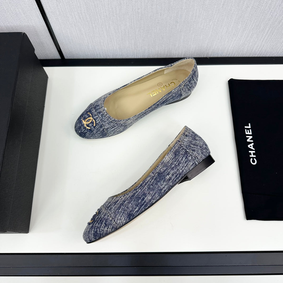 CHANEL ballet flat blue with white stripe denim 166816