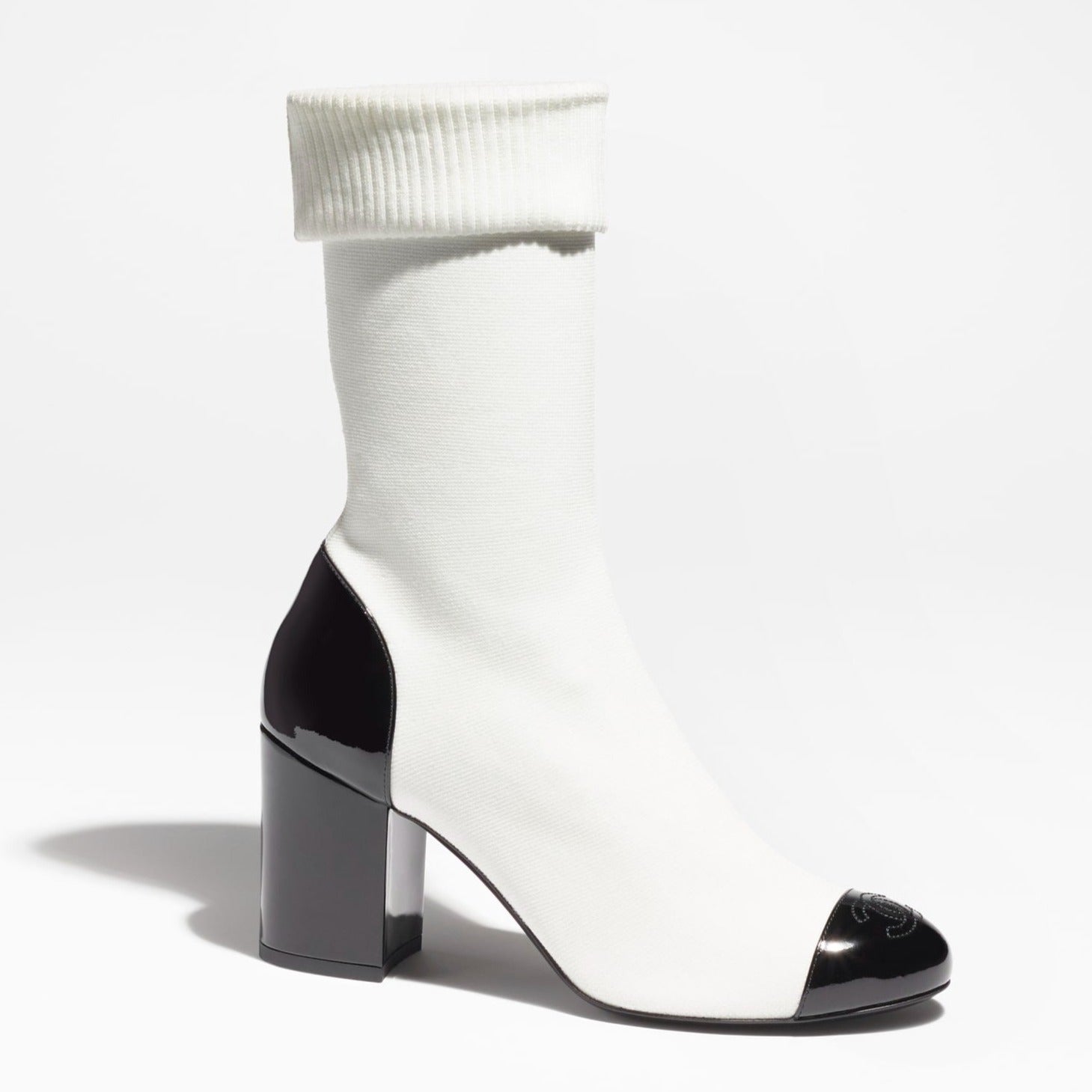 CHANEL SHORT BOOTS WHITE BLACK KNIT PATENT CALFSKIN